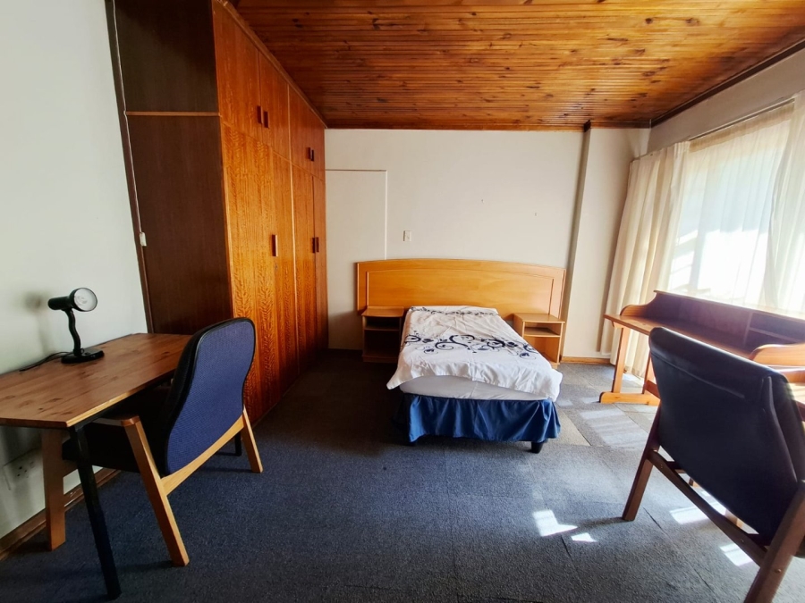 7 Bedroom Property for Sale in Brandwag Free State
